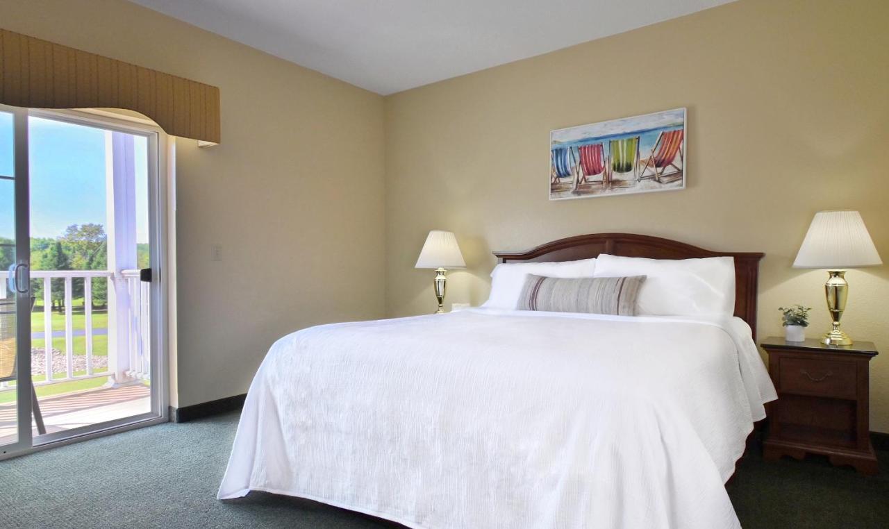 Hotel Four Seasons Island 4*
